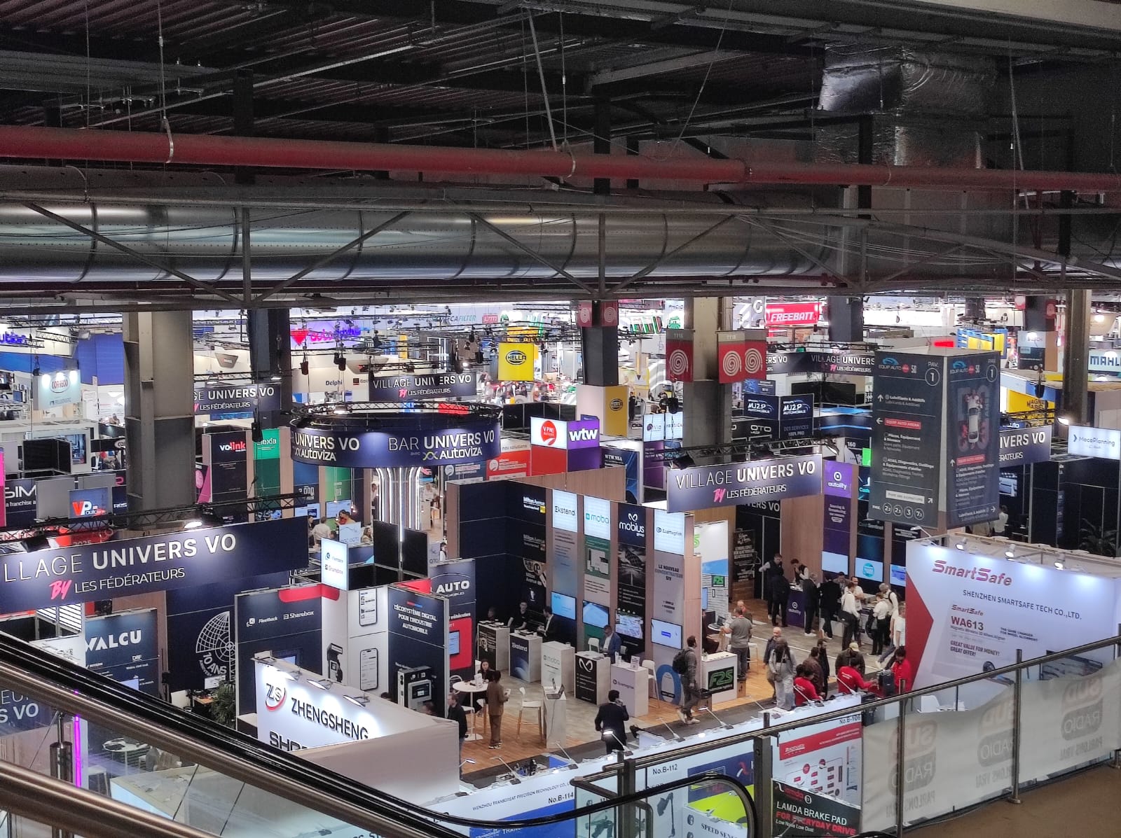 digitalisation des distributeurs d’équipements auto et moto